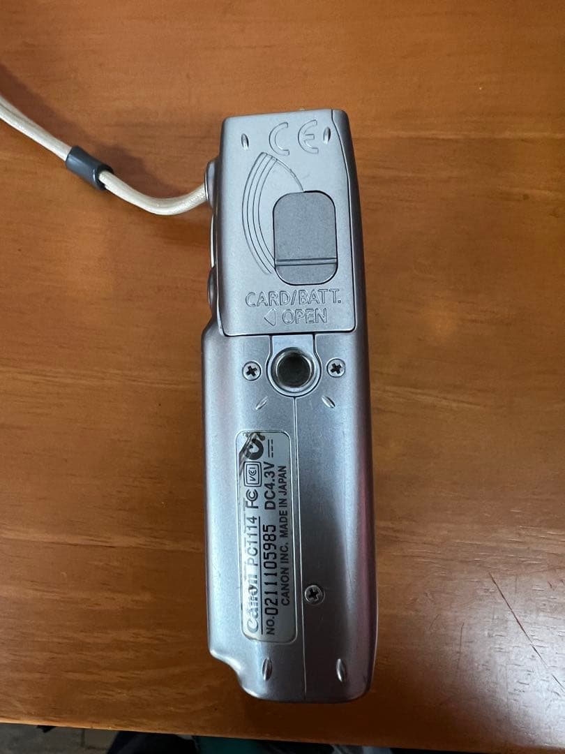 Canon IXY600　コンパクトデジタルカメラ