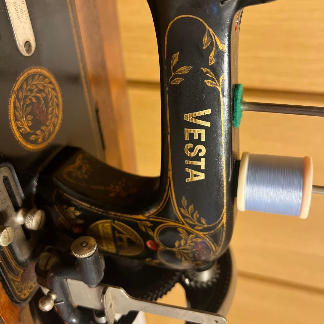 VESTA ミシン 装飾デザイン
