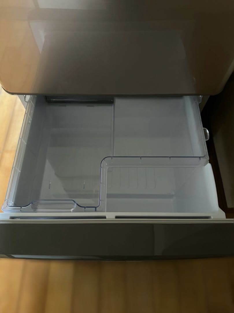 ◼️出品3/31(火)迄◼️＊訳あり＊極美品【SHARP】ノンフロン冷凍冷蔵庫