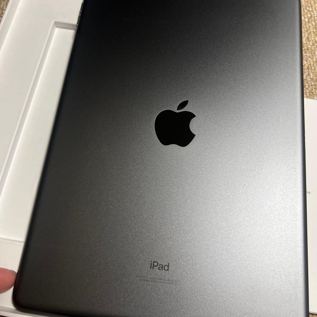 Apple iPad 第9世代 スペースグレー 本体 充電器付き