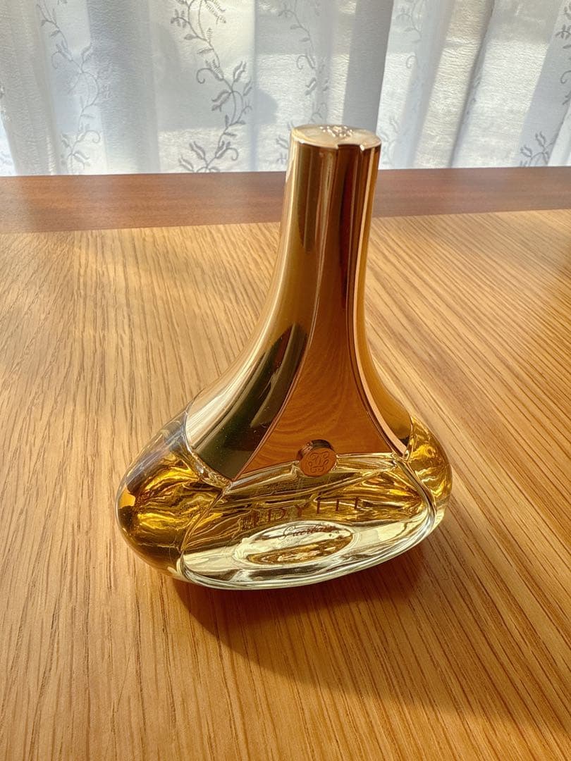 香水　ゲラン　イディール　GUERLAIN IDYLLE 50ml