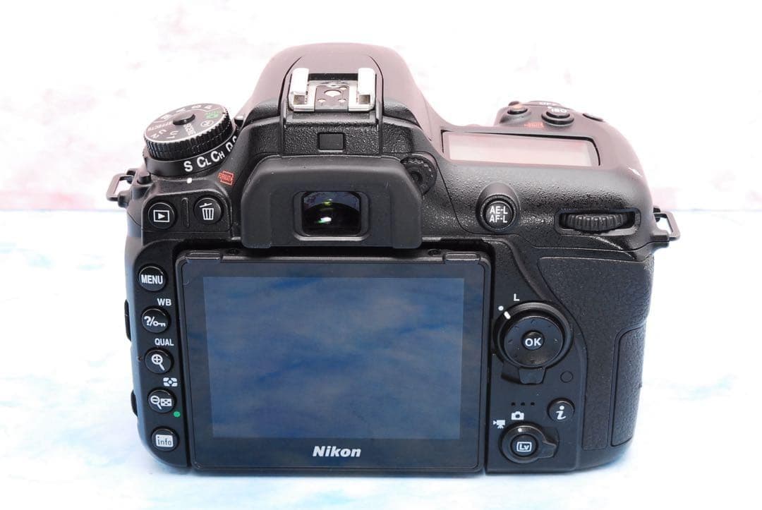 Nikon D7500★一眼レフカメラ★レンズ3本★高性能★スマホ転送OK
