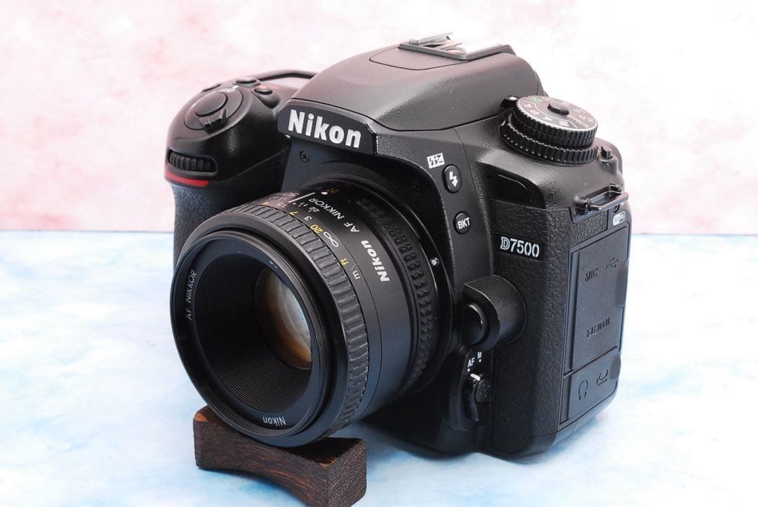 Nikon D7500★一眼レフカメラ★レンズ3本★高性能★スマホ転送OK