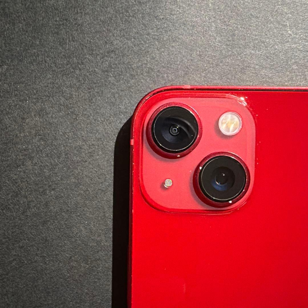 iPhone13 RED256GBバッテリー残量88% SIMフリー　ケース付き