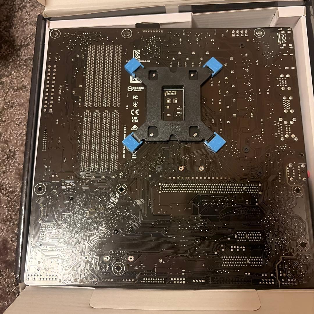 ASUS PRIME B760M-AJ D4 MicroATXマザーボード