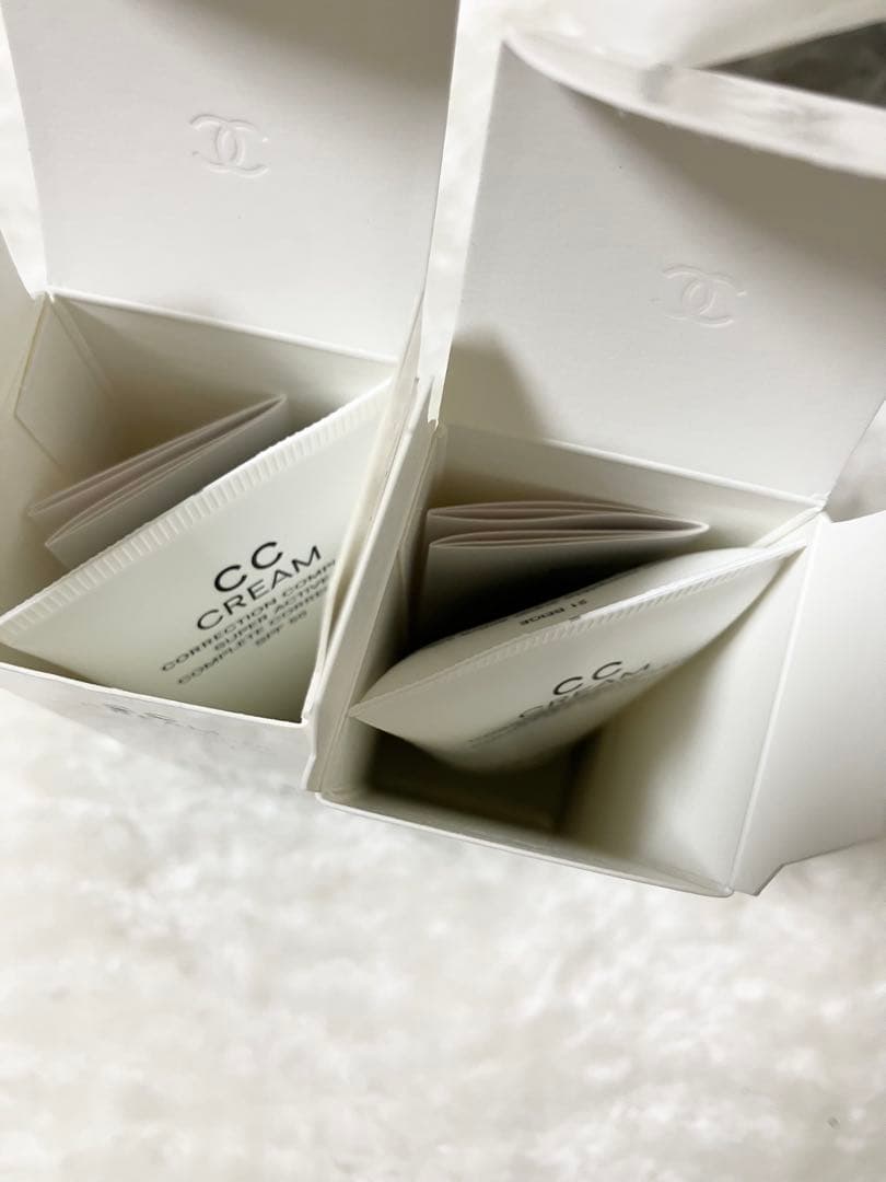 【新品】CHANEL CC クリーム N #21ベージュ　2本セット