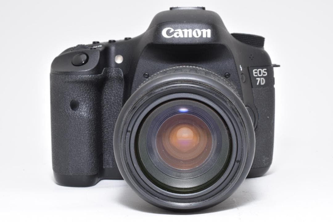 【おまけレンズ付き】 CANON キャノン EOS 7D デジタル一眼レフカメラ