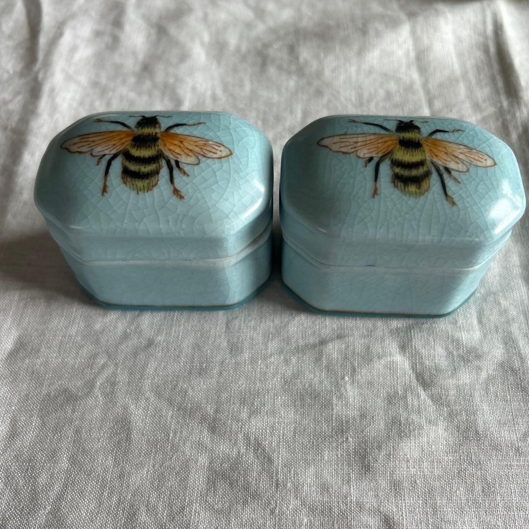 小物入れ 私の部屋　蜂陶器　小箱2個　アンティーク風