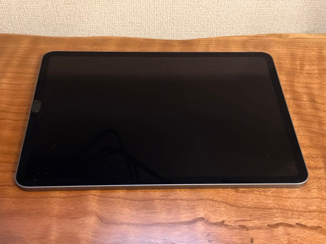 美品 Apple iPad Pro M2 256GB スペースグレー