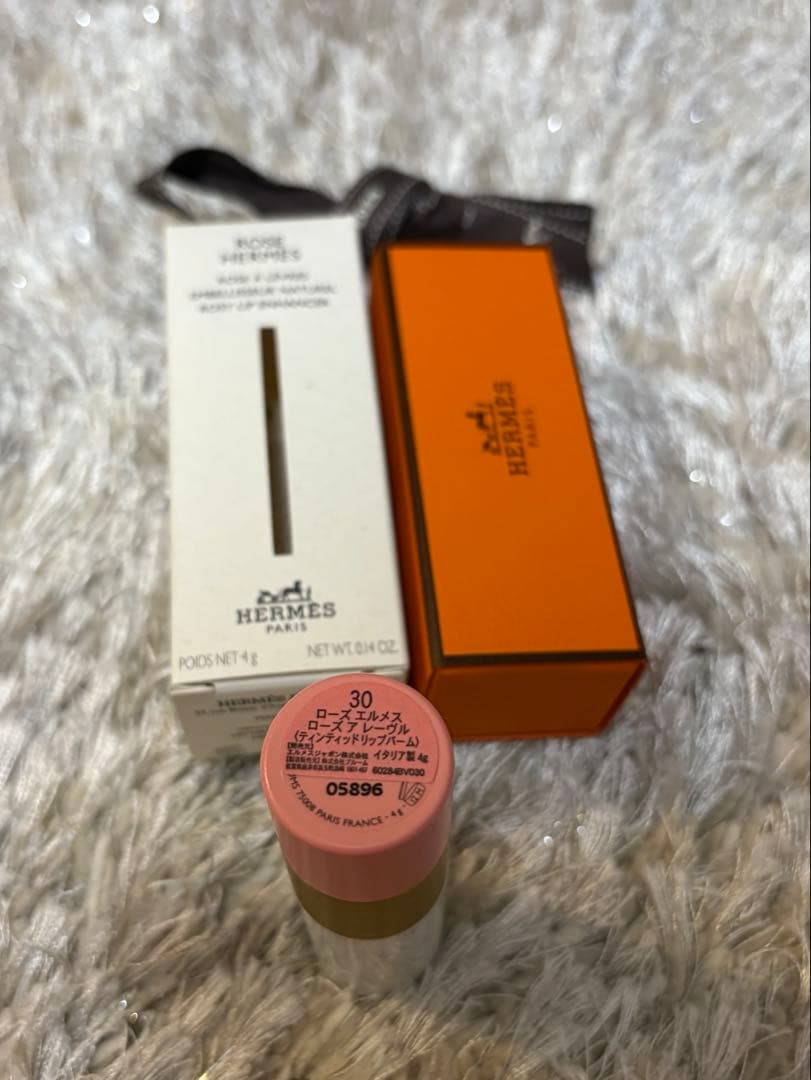HERMES ティンティッドリップバーム マット 30