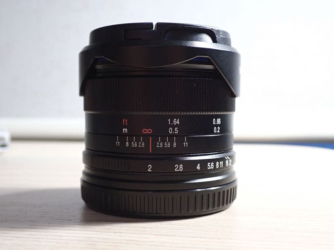 Laowa C-Dreamer 7.5mm F2.0 レンズ