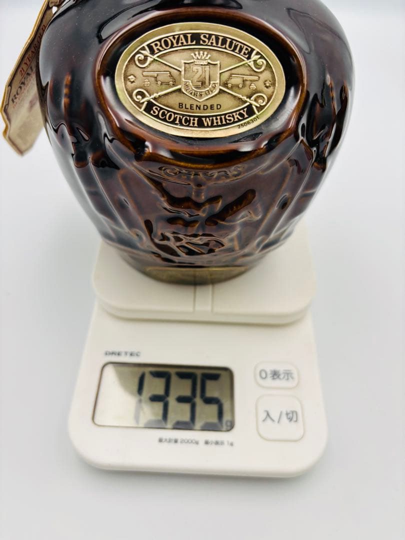 ロイヤルサルート 21年 赤 陶器ボトル スコッチウイスキー 700ml 40%