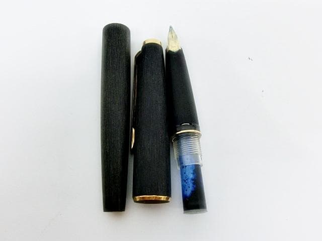 MONTBLANC モンブラン 万年筆 マットブラック 220 ペン先 585