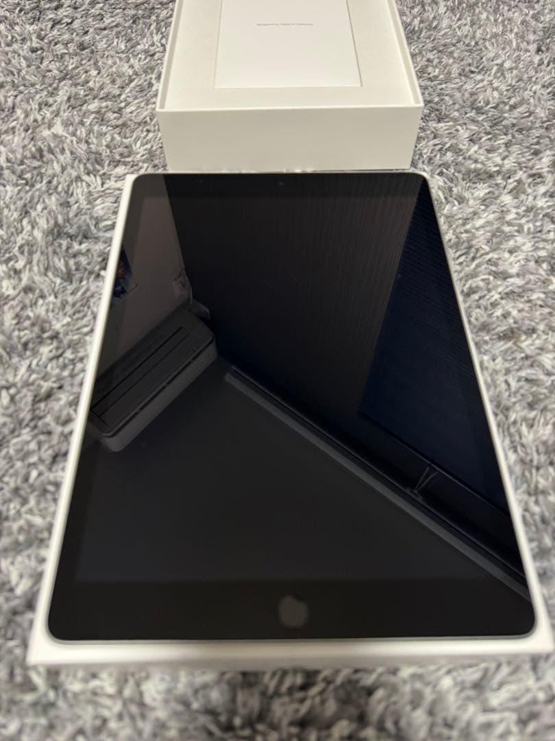 【超美品】iPad (第9世代) Wi-Fi 64GB 本体 箱付き