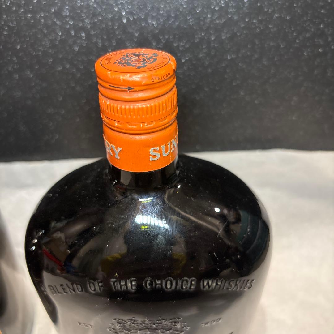 Suntory Special Reserve & Old Whisky 2本