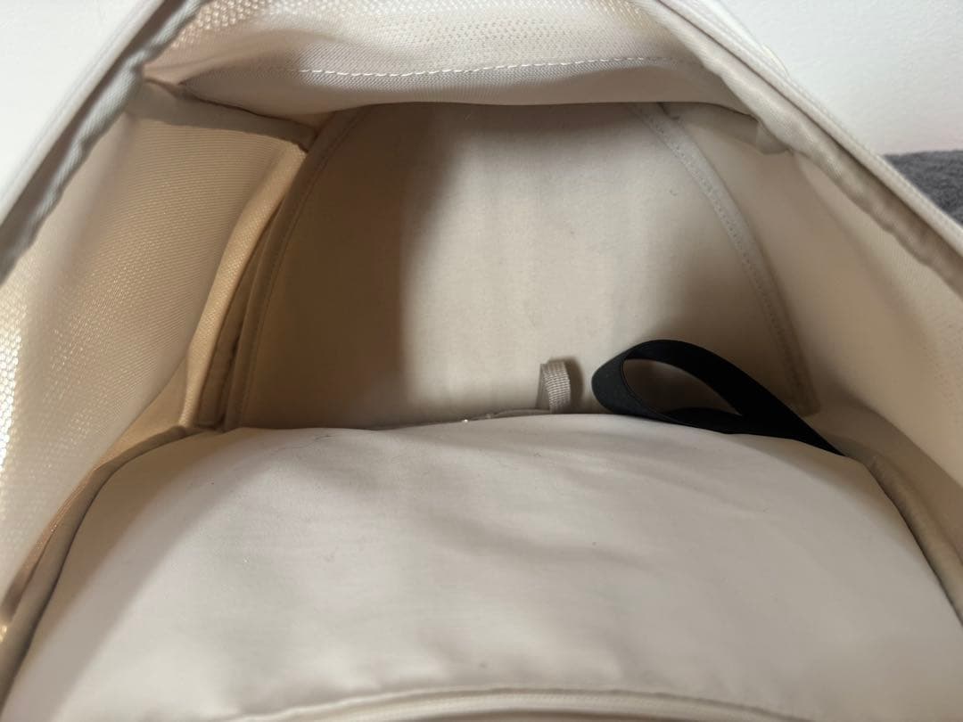 モンシェリ　軽量メッシュ巾着リュック