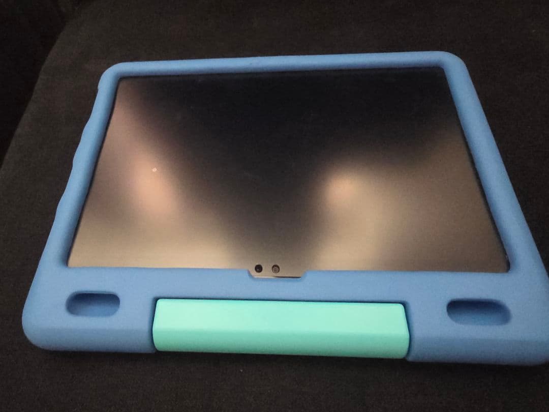 良品 Fire HD 10 キッズモデル 第11世代 スカイブルー