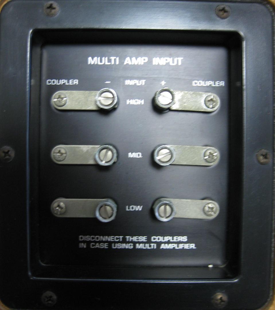 YAMAHA NS-690 スピーカーシステム（ビンテージ／初代型）ペア
