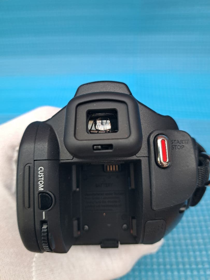 【美品】ビデオカメラ◆Cannon iVIS HF G10