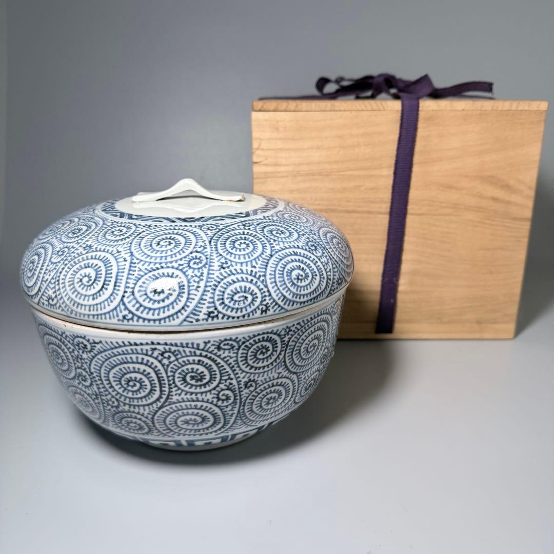 古伊万里　染付　蛸唐草　蓋付き鉢　直径21.5cm　共箱　蒐集家旧蔵品　状態◎