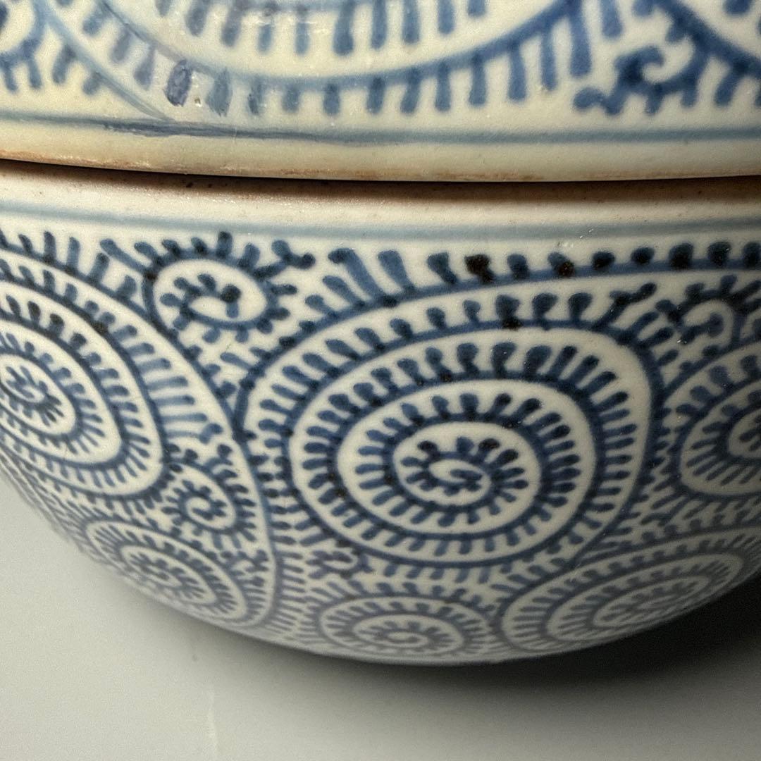古伊万里　染付　蛸唐草　蓋付き鉢　直径21.5cm　共箱　蒐集家旧蔵品　状態◎