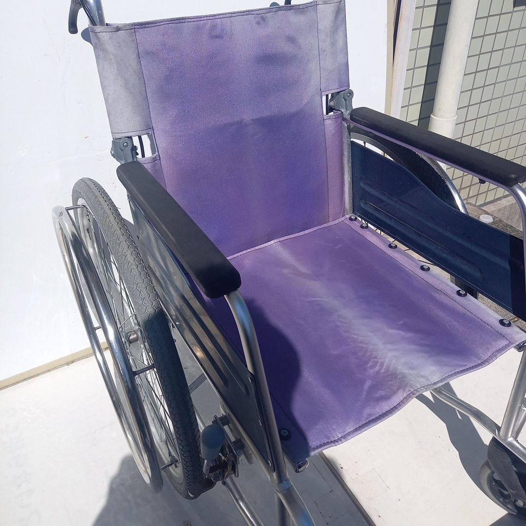介護用　車椅子　タイヤ交換済