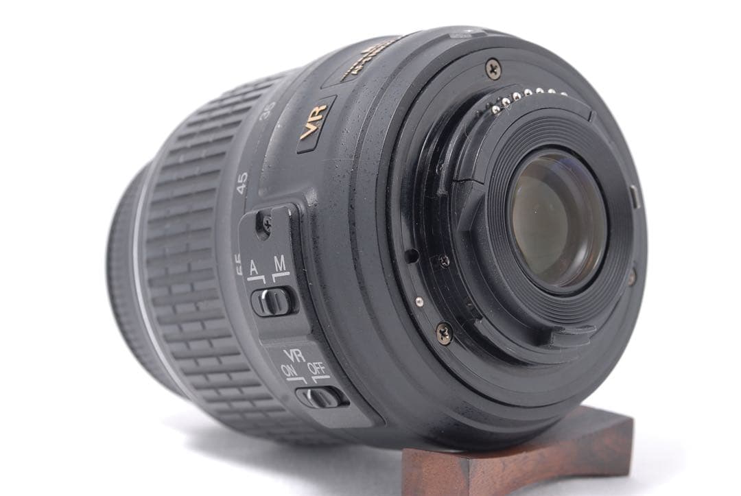 美品✨Nikon D5200 手ぶれ補正レンズ✨自撮り＆スマホ転送OK！バッグ付