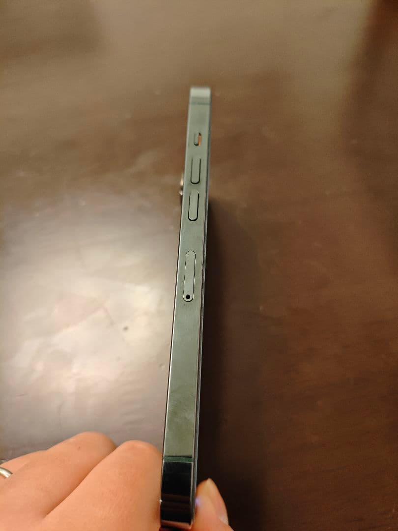 Apple iPhone 13 Pro グリーン