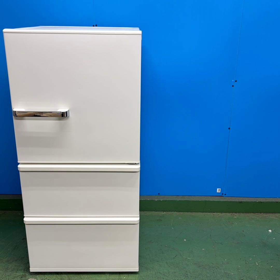 823 高年式　極美品　人気　モデル　アクア　3ドア　冷蔵庫　家庭用　単身用