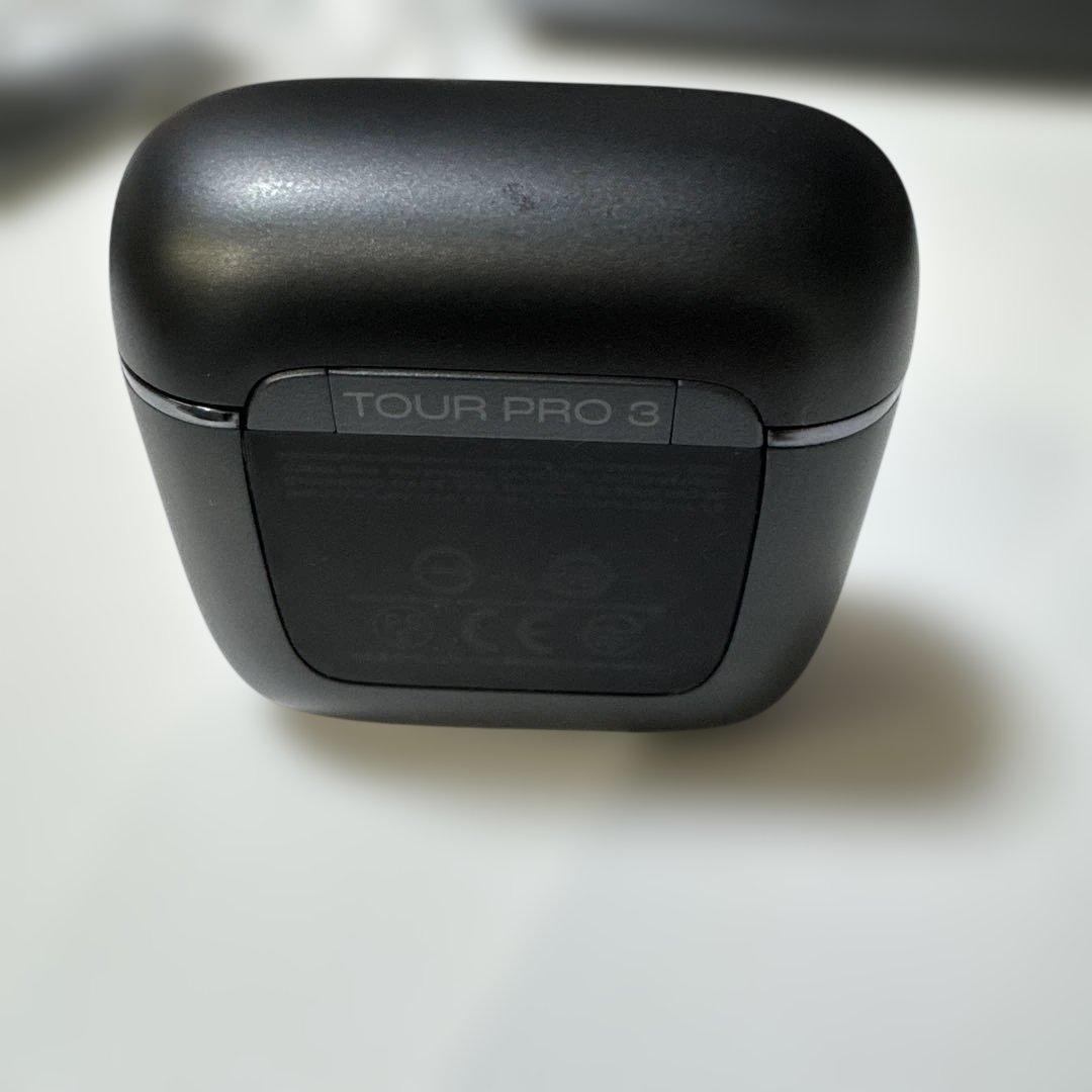 JBL TOUR PRO 3（右耳＋スマート充電ケース)