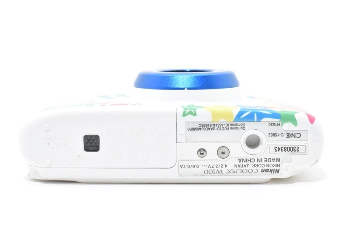■ 美品 ■ ニコン　Nikon COOLPIX W100【防水カメラ】