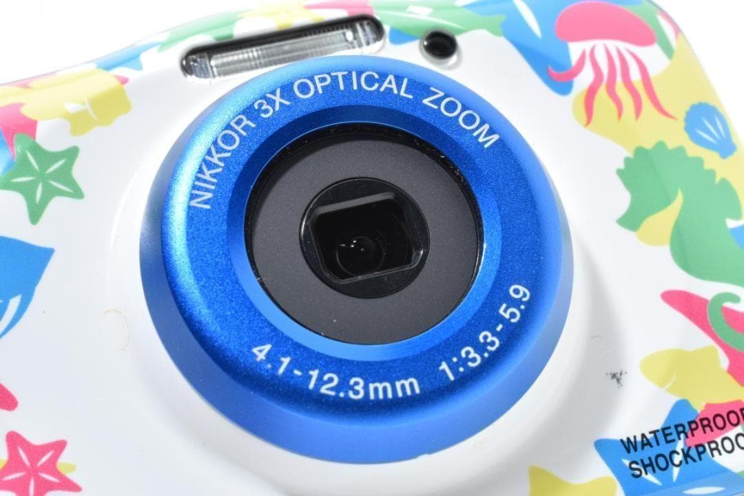 ■ 美品 ■ ニコン　Nikon COOLPIX W100【防水カメラ】
