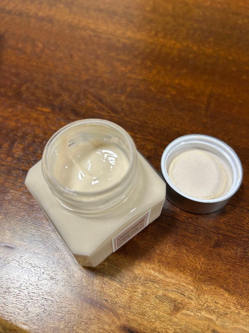 ローラメルシエ　アンバーバニラ　オードトワレ15ml　ボディクリームセット