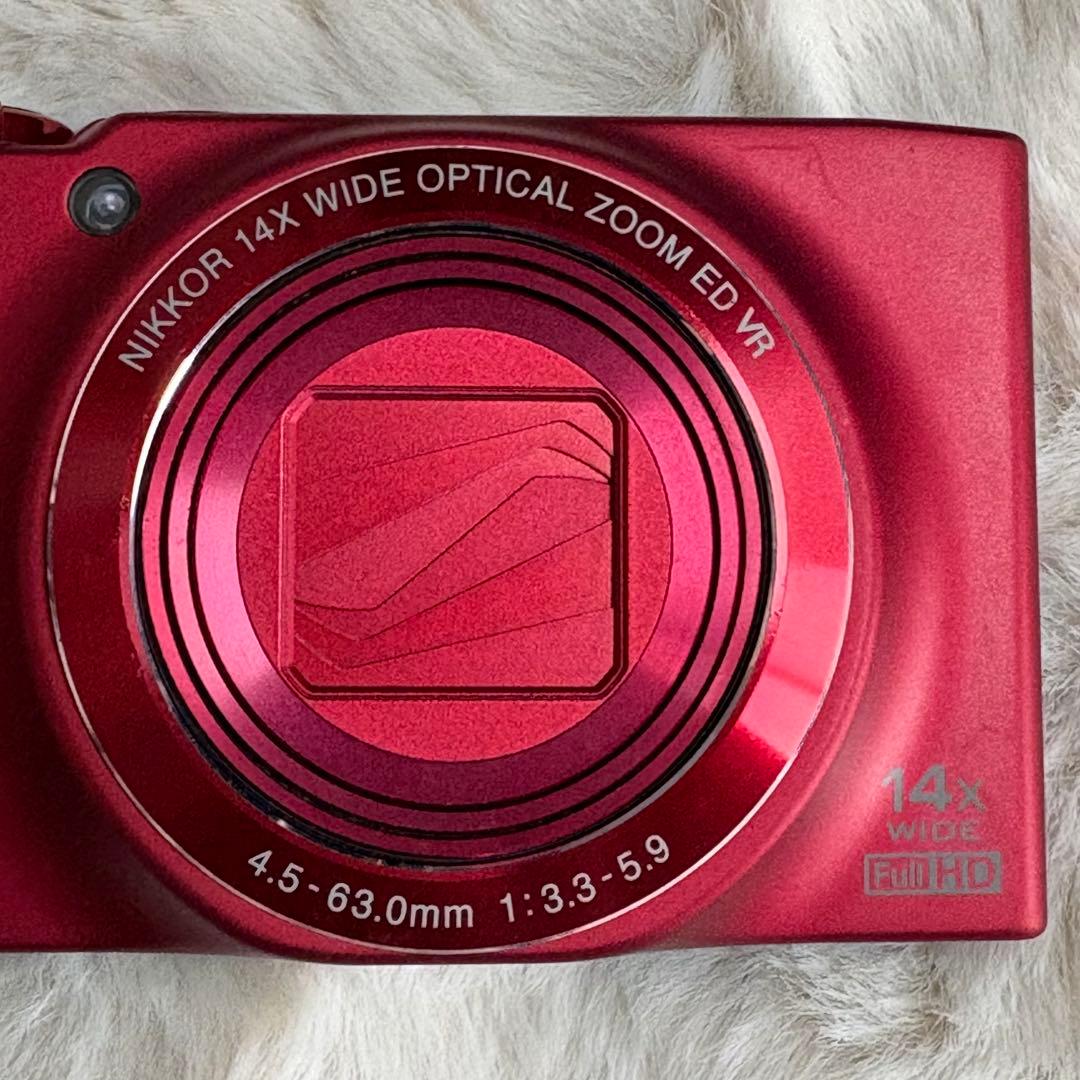 ⭐️Nikon ⭐️ COOLPIX S8200 レッド　赤色　本体　バッテリー