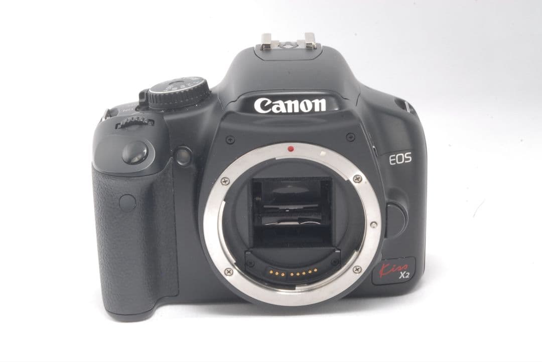 入学式に♥️Canon Kiss X2 デジタル一眼レフ　すぐ撮影できる❗