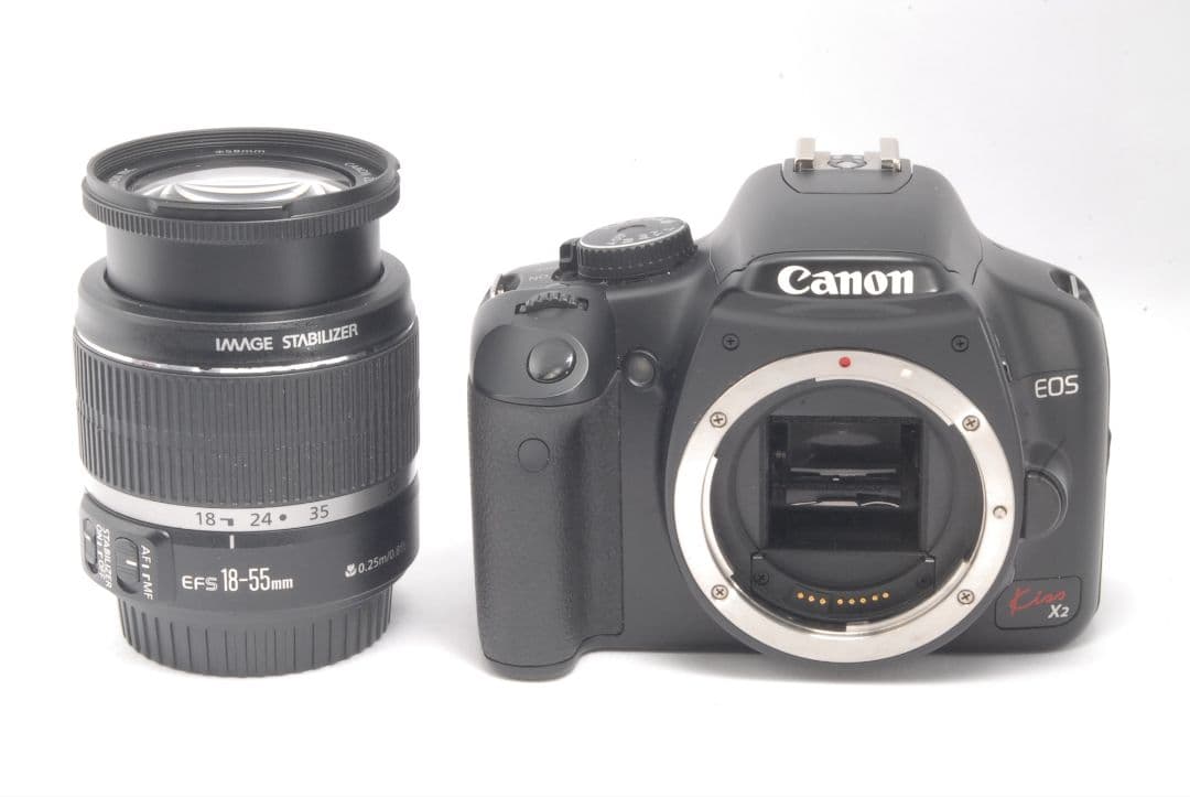 入学式に♥️Canon Kiss X2 デジタル一眼レフ　すぐ撮影できる❗