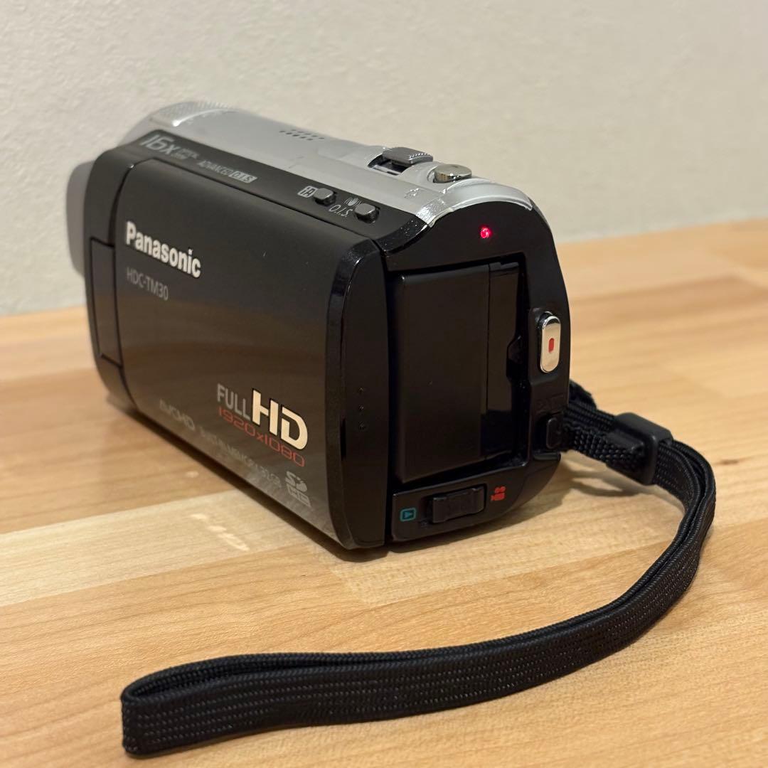 Panasonic HDC-TM30 ビデオカメラ
