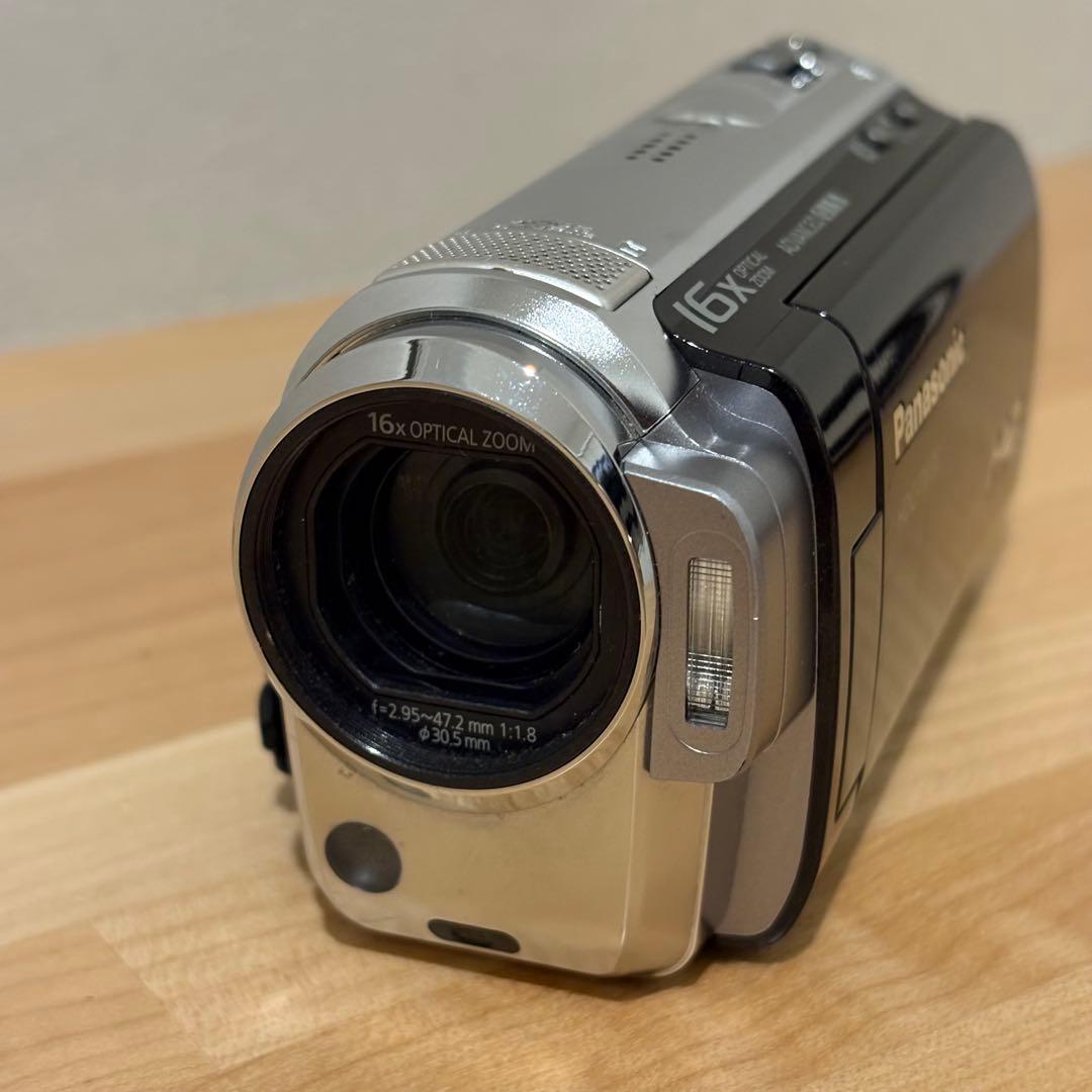 Panasonic HDC-TM30 ビデオカメラ