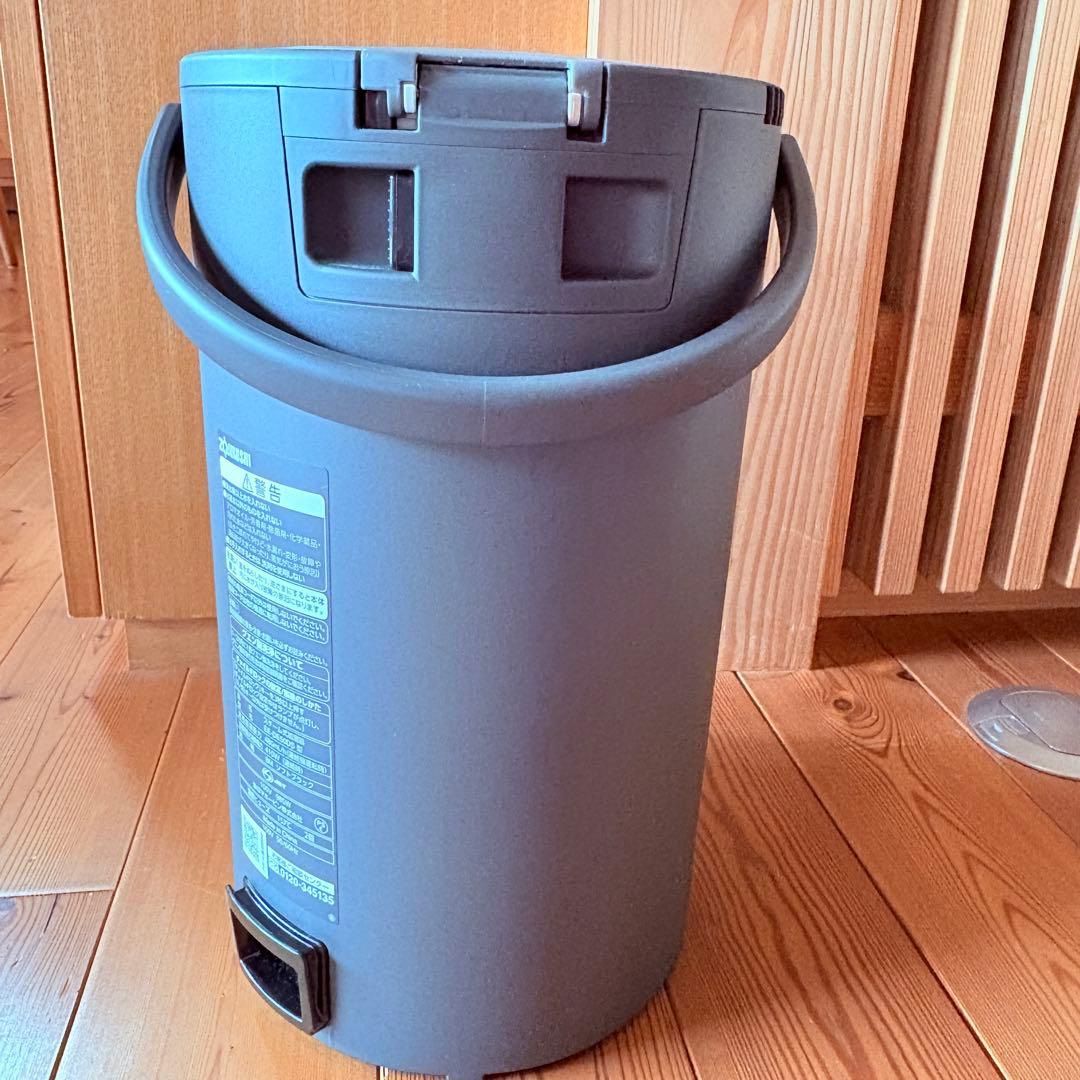 24年製！象印　加湿器　EE-DE50DS ソフトブラック