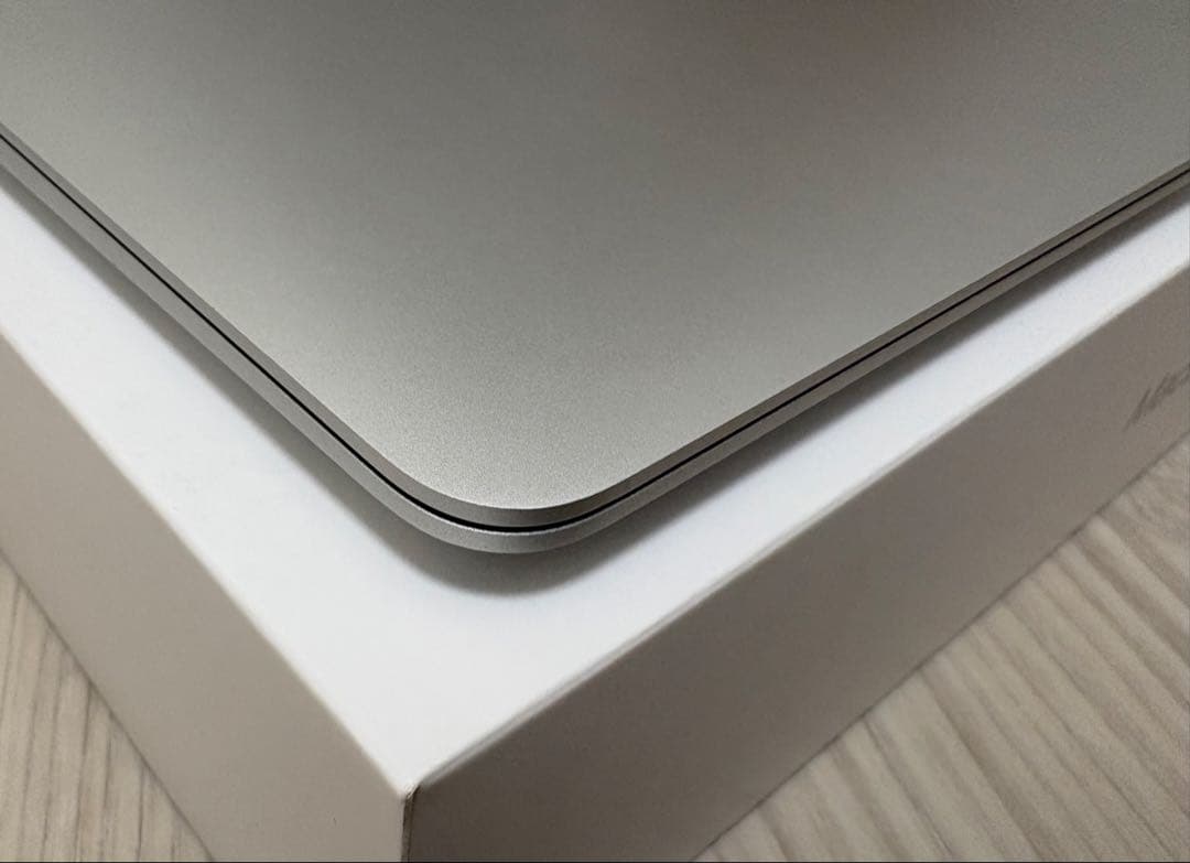 MacBook本体 Apple MacBook Air M1