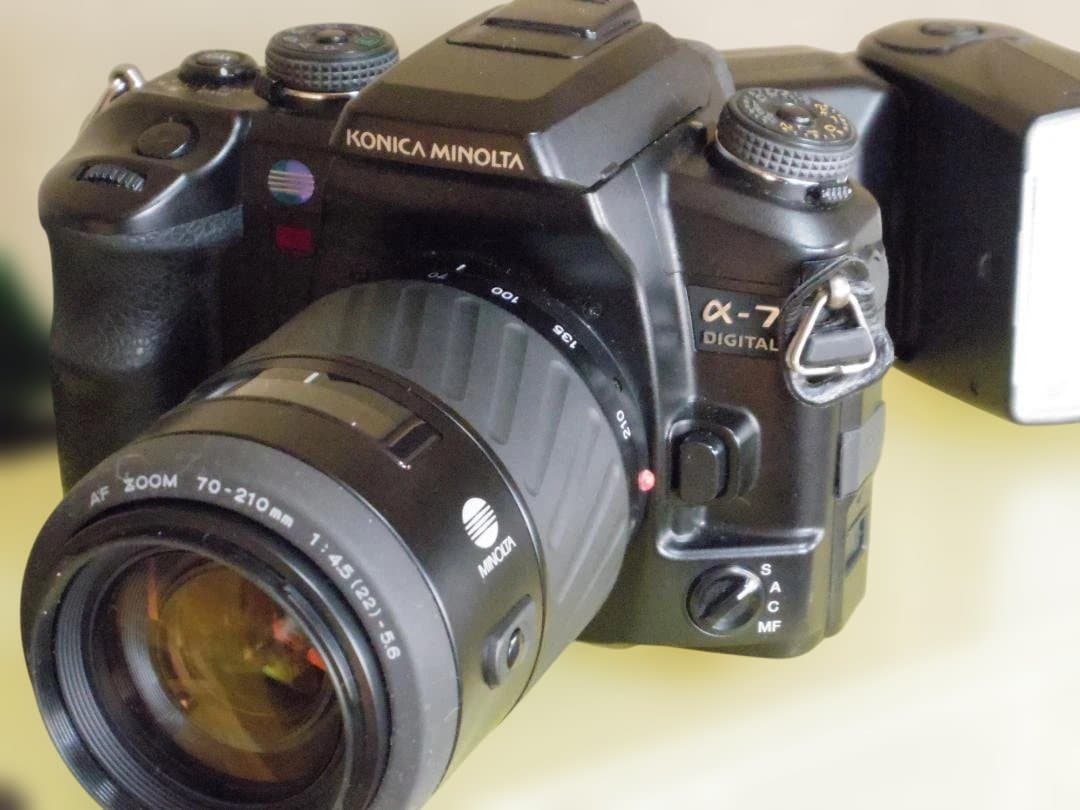 連休特価　憧れの　α7デジタル　可動品　付属多数