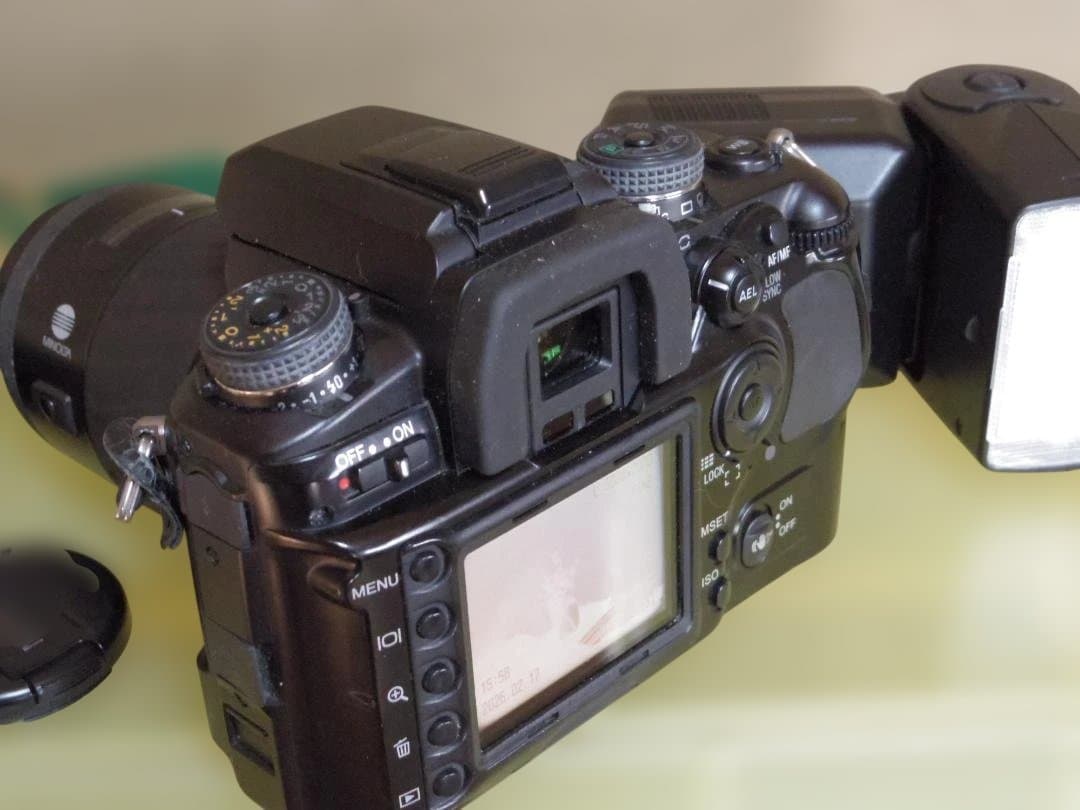 連休特価　憧れの　α7デジタル　可動品　付属多数