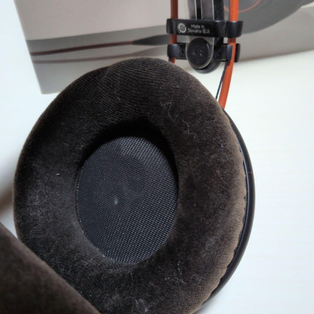 AKG K712 PRO モニタリングヘッドホン