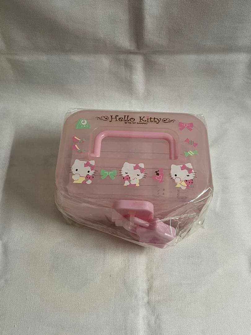 キティ　鍵付きケース入りメモ帳　ハローキティ　レトロ
