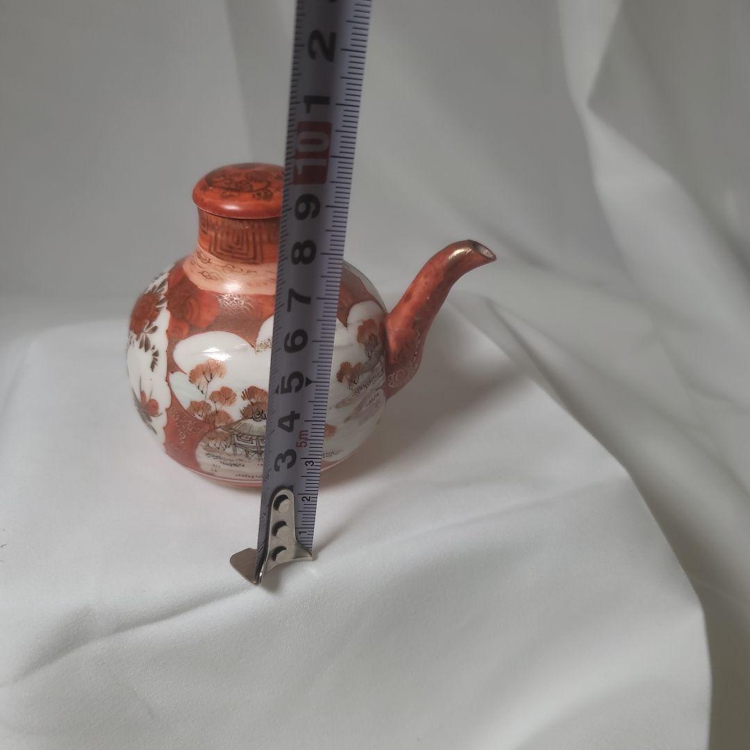 陶器製調味料入れ 赤と白花模様