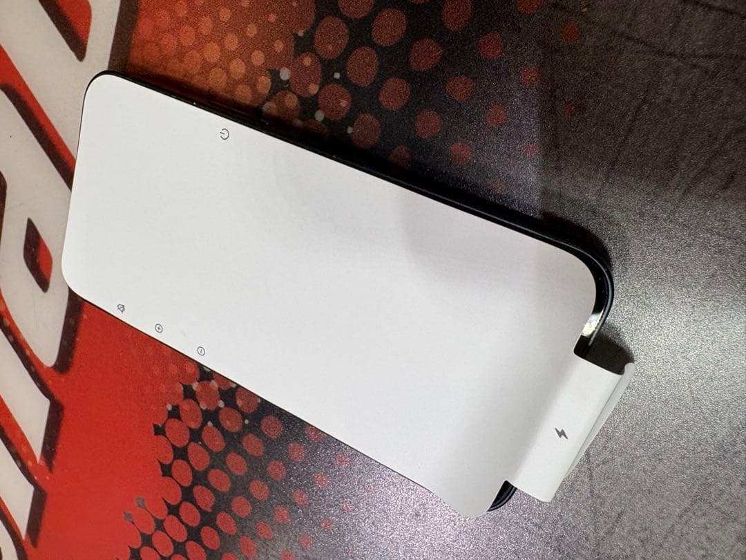 極上コンパクト 付属品あり！　即戦力のiPhone 13mini SIMフリー