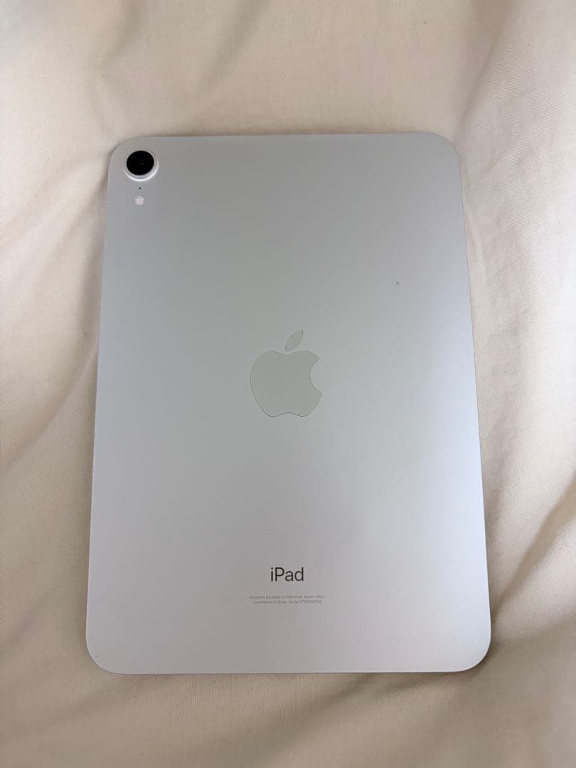 Apple iPad mini (第6世代) シルバー　64GB Wifi