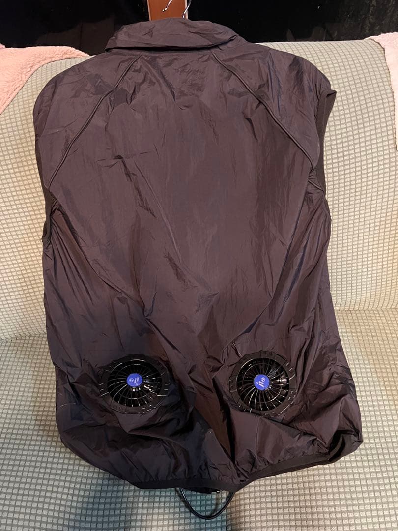 大きいサイズ！3XL (4L)空調作業服　ファン付き！　冷却ベスト