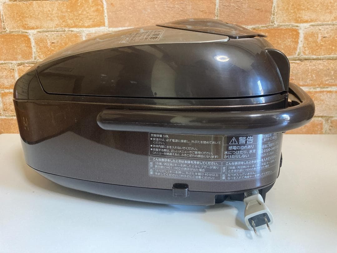 ★美品★ZOJIRUSHI NP-V110 IH炊飯ジャー 2020年製1.0L