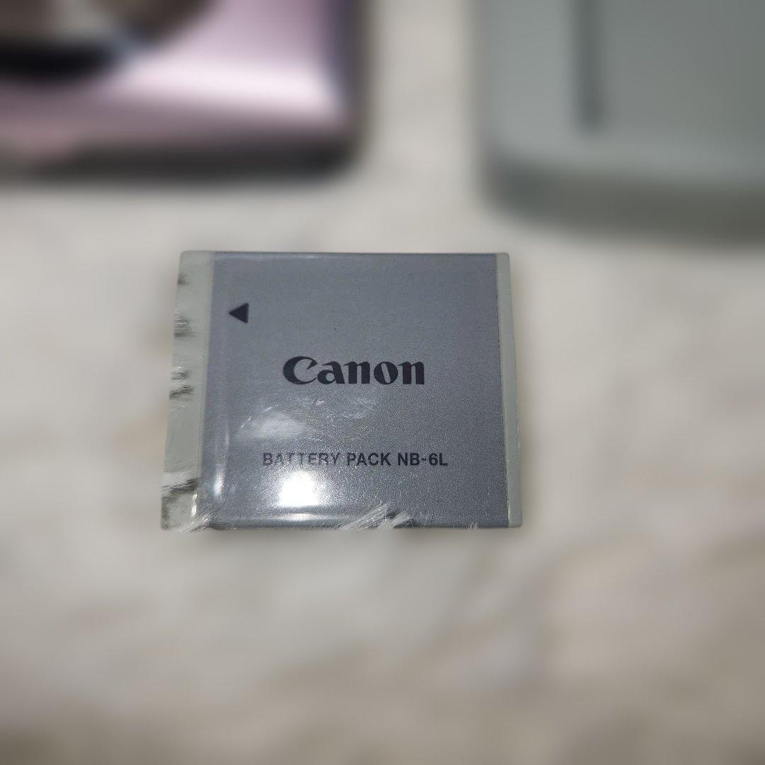 Canon キャノン IXY 10S イクシーピンク　デジカメ